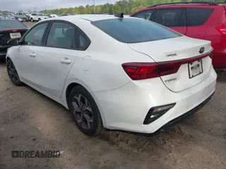 2019 Kia Forte LXS with VIN 3KPF24AD3KE053394, listed as a IAAI auction lot 41960505 with 90,406 mi miles. Bid and sale history available at carsss.com. Image 3.