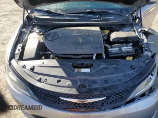 2015 Chrysler 200 S with VIN 1C3CCCBG8FN505798, listed as a Copart auction lot 44623655 with 136,688 mi miles and Salvage Title. Bid and sale history available at DreamBid. Image 13.