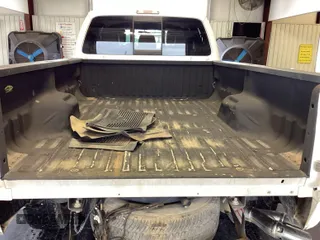 2016 Ford F-250 Lariat with VIN 1FT7W2BT1GEC13827, listed as a IAAI auction lot 42636420 with 432,048 mi miles and . Bid and sale history available at DreamBid. Image 17.