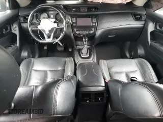 2017 Nissan Rogue SL with VIN JN8AT2MV6HW283644, listed as a Copart auction lot 55781785 with 90,233 mi miles and Salvage title. Bid and sale history available at DreamBid. Image 8.
