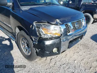2008 Nissan Titan SE with VIN 1N6BA07DX8N310456, listed as a IAAI auction lot 41296328 with 281,767 mi miles. Bid and sale history available at carsss.com. Image 6.