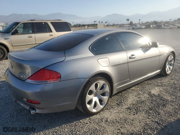 2004 BMW 6 Series 645Ci with VIN WBAEH73434B190924, listed as a Copart auction lot 74318214 with 121,317 mi miles and Clean Title. Bid and sale history available at carsss.com. Image 3.