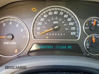 2006 GMC Envoy Denali with VIN 1GKES63M962257466, listed as a Copart auction lot 76821124 with 171,266 mi miles and Salvage Title. Bid and sale history available at carsss.com. Image 9.