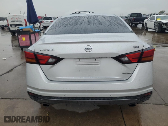 2022 Nissan Altima 2.0 SR with VIN 1N4AL4CV8NN303537, listed as a Copart auction lot 83427364 with 112,781 mi miles and Salvage Title. Bid and sale history available at carsss.com. Image 6.