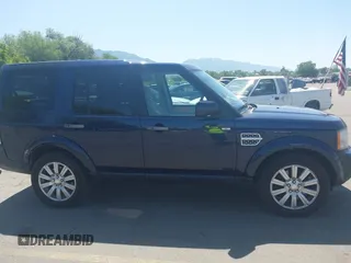 2013 Land Rover LR4 HSE z VIN SALAG2D47DA698706, wystawiony jako IAAI lot #42540198 z przebiegiem 143 584 mil mil oraz . Historia ofert i sprzedaży dostępna na DreamBid. Obrazek 13.