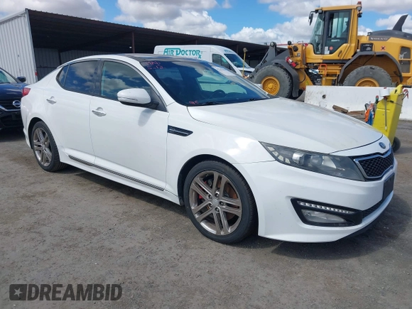 2013 Kia Optima SX with VIN 5XXGR4A65DG194141, listed as a IAAI auction lot 42261444 with 167,918 mi miles and . Bid and sale history available at DreamBid. Image 1.