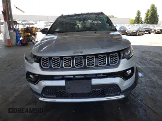 2025 Jeep Compass Limited с VIN 3C4NJDCN2ST546323, выставлен на аукционе Copart как лот 62909375 с пробегом 5 151 миль миль и На запчасти • Non repairable. История ставок и продаж доступна на DreamBid. Изображение 5.