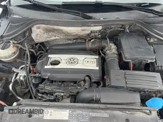 2011 Volkswagen Tiguan SEL with VIN WVGBV7AX7BW531576, listed as a Copart auction lot 44854455 with 224,729 mi miles and Clean Title. Bid and sale history available at DreamBid. Image 7.
