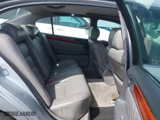 1999 Lexus GS 300 Luxury Perform Sdn with VIN JT8BD68S5X0066963, listed as a IAAI auction lot 41808902 with 213,617 mi miles. Bid and sale history available at carsss.com. Image 8.