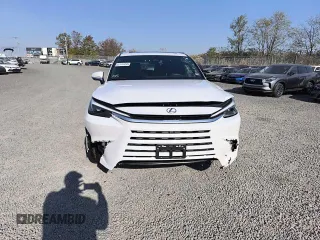 2024 Lexus TX 350 с VIN 5TDAAAB66RS005464, выставлен на аукционе Copart как лот 71789984 с пробегом 10 445 миль миль и Списание • Salvage title. История ставок и продаж доступна на DreamBid. Изображение 5.