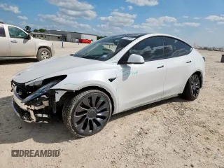 2022 Tesla Model Y Performance с VIN 7SAYGDEF5NF367989, выставлен на аукционе Copart как лот 59684435 с пробегом Не указан миль и Списание • Salvage title. История ставок и продаж доступна на DreamBid. Изображение 1.