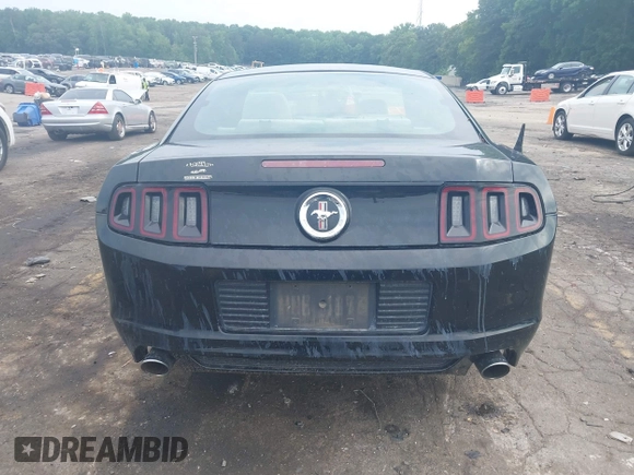 2014 Ford Mustang V6 z VIN 1ZVBP8AM0E5218029, wystawiony jako IAAI lot #42296906 z przebiegiem 170 454 mil mil oraz . Historia ofert i sprzedaży dostępna na DreamBid. Obrazek 16.