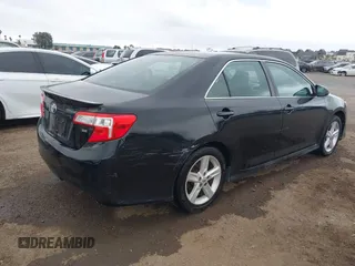 2012 Toyota Camry L with VIN 4T1BF1FK2CU180449, listed as a IAAI auction lot 42214828 with 252,661 mi miles. Bid and sale history available at carsss.com. Image 4.