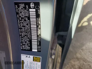 2024 Toyota Prius LE z VIN JTDACAAU2R3028428, wystawiony jako Copart lot #47221845 z przebiegiem Nie podano mil oraz Nie do naprawy • Non repairable. Historia ofert i sprzedaży dostępna na DreamBid. Obrazek 13.