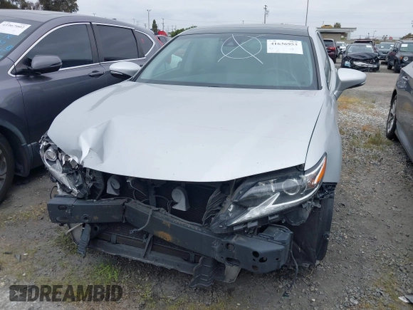 2018 Lexus ES with VIN 58ABK1GG5JU086299, listed as a IAAI auction lot 41636953 with 127,283 mi miles. Bid and sale history available at carsss.com. Image 13.