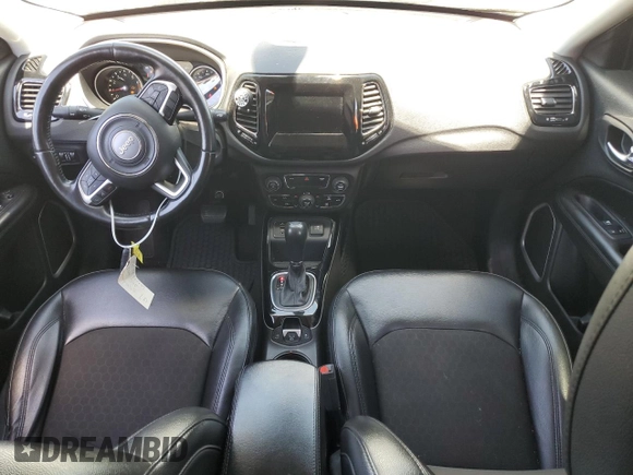 2020 Jeep Compass Latitude with VIN 3C4NJCBB8LT257630, listed as a Copart auction lot 58979745 with 128,196 mi miles and Salvage title. Bid and sale history available at DreamBid. Image 8.