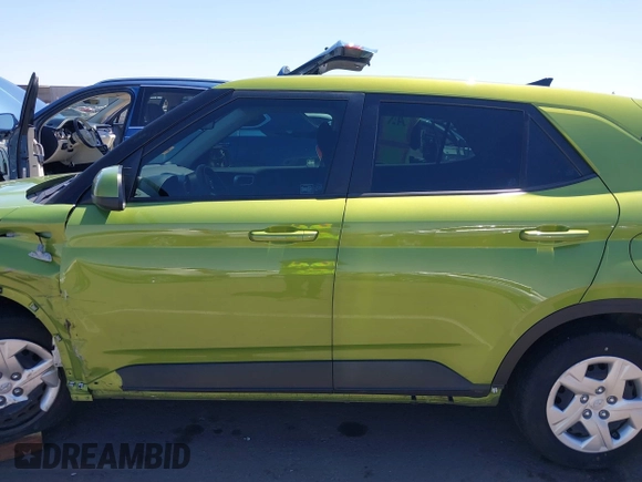 2020 Hyundai Venue SE with VIN KMHRB8A38LU044569, listed as a IAAI auction lot 42117572 with 45,562 mi miles and . Bid and sale history available at DreamBid. Image 14.