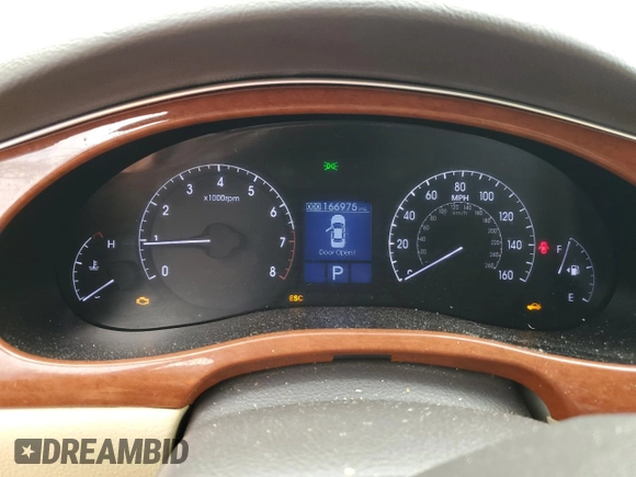 2013 Hyundai Genesis 3.8L with VIN KMHGC4DDXDU216586, listed as a Copart auction lot 55632675 with 166,975 mi miles and Clean Title. Bid and sale history available at carsss.com. Image 9.