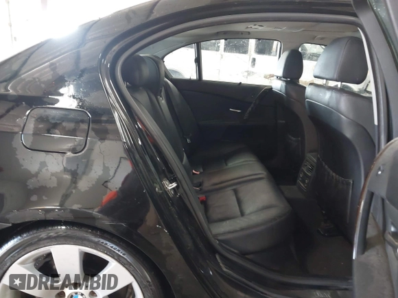2004 BMW 5 Series 530i with VIN WBANA73544B800178, listed as a IAAI auction lot 41551287 with 236,546 mi miles and . Bid and sale history available at carsss.com. Image 8.