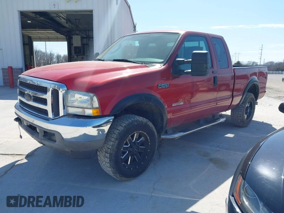 2003 Ford Super Duty F-250 XL with VIN 1FTNX21P13ED26955, listed as a IAAI auction lot 41787057 with 216,130 mi miles. Bid and sale history available at carsss.com. Image 2.