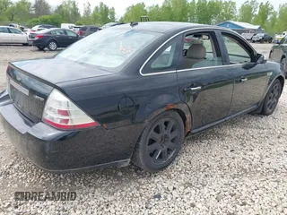 2008 Ford Taurus Limited with VIN 1FAHP25W88G174205, listed as a IAAI auction lot 42370049 with Not provided miles and . Bid and sale history available at DreamBid. Image 4.