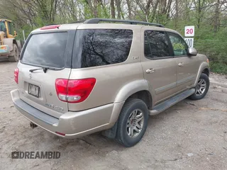 2005 Toyota Sequoia SR5 with VIN 5TDBT44A55S244712, listed as a IAAI auction lot 42037865 with 205,226 mi miles and . Bid and sale history available at DreamBid. Image 4.