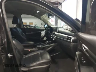 2022 Kia Telluride S with VIN 5XYP6DHC8NG281257, listed as a IAAI auction lot 41861781 with 43,905 mi miles and . Bid and sale history available at DreamBid. Image 5.