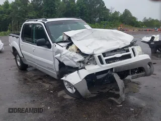 2002 Ford Explorer Sport Trac Value с VIN 1FMZU67E52UA92018, выставлен на аукционе IAAI как лот 42214955 с пробегом 146 085 миль миль и . История ставок и продаж доступна на DreamBid. Изображение 1.