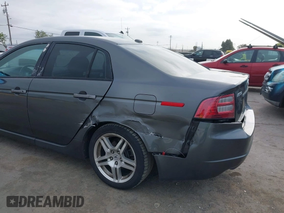 2008 Acura TL with VIN 19UUA662X8A003196, listed as a IAAI auction lot 42033986 with 185,330 mi miles. Bid and sale history available at carsss.com. Image 6.