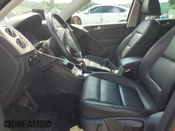 2010 Volkswagen Tiguan Wolfsburg Edition with VIN WVGAV7AX4AW003410, listed as a Copart auction lot 60645845 with 128,563 mi miles and Salvage title. Bid and sale history available at DreamBid. Image 7.
