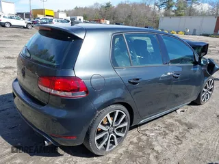 2012 Volkswagen GTI w/Sunroof & Navi PZEV z VIN WVWGD7AJXCW209878, wystawiony jako IAAI lot #41860048 z przebiegiem 154 266 mil mil oraz . Historia ofert i sprzedaży dostępna na DreamBid. Obrazek 4.