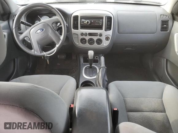2007 Ford Escape XLT with VIN 1FMCU93147KA35385, listed as a Copart auction lot 50092655 with 230,760 mi miles and Clean Title. Bid and sale history available at carsss.com. Image 8.