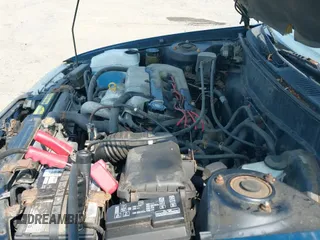 1998 Toyota Corolla VE z VIN 2T1BR18E4WC007794, wystawiony jako IAAI lot #42911020 z przebiegiem 190 840 mil mil oraz . Historia ofert i sprzedaży dostępna na DreamBid. Obrazek 12.