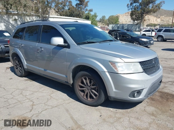 2017 Dodge Journey SXT z VIN 3C4PDCBG0HT530742, wystawiony jako IAAI lot #41997800 z przebiegiem 189 186 mil mil oraz . Historia ofert i sprzedaży dostępna na DreamBid. Obrazek 1.