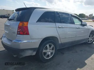 2007 Chrysler Pacifica Touring with VIN 2A8GF68X67R334513, listed as a IAAI auction lot 41662877 with 121,823 mi miles and . Bid and sale history available at DreamBid. Image 4.