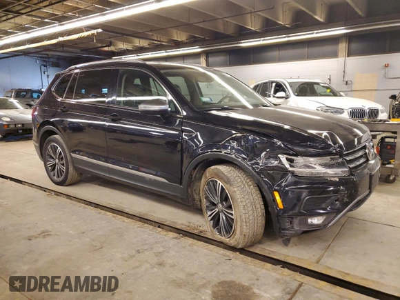 2018 Volkswagen Tiguan SEL with VIN 3VV3B7AX1JM087659, listed as a Copart auction lot 41902795 with 116,512 mi miles and Salvage Title. Bid and sale history available at DreamBid. Image 4.