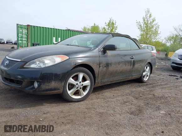 2006 Toyota Solara SE V6 with VIN 4T1FA38P46U072360, listed as a IAAI auction lot 42132000 with 136,732 mi miles. Bid and sale history available at carsss.com. Image 2.
