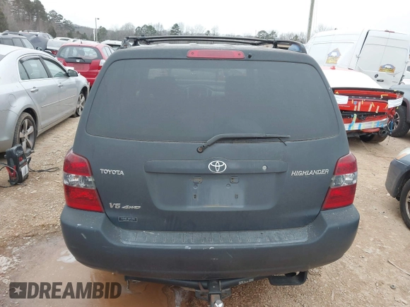 2005 Toyota Highlander z VIN JTEEP21A850101634, wystawiony jako IAAI lot #41301179 z przebiegiem 266 938 mil mil oraz . Historia ofert i sprzedaży dostępna na DreamBid. Obrazek 15.