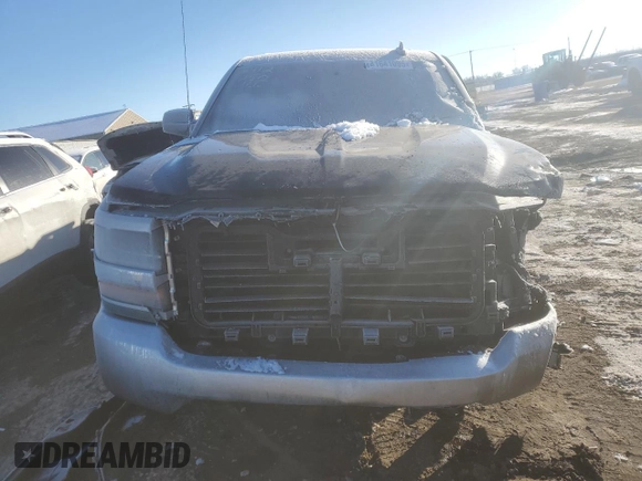 2017 Chevrolet Silverado 1500 Work Truck with VIN 1GCVKNEH7HZ311993, listed as a Copart auction lot 41641095 with 162,259 mi miles and Salvage Title. Bid and sale history available at carsss.com. Image 5.