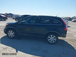 2011 Honda CR-V SE with VIN 5J6RE3H47BL055140, listed as a IAAI auction lot 41833677 with 172,408 mi miles. Bid and sale history available at carsss.com. Image 15.
