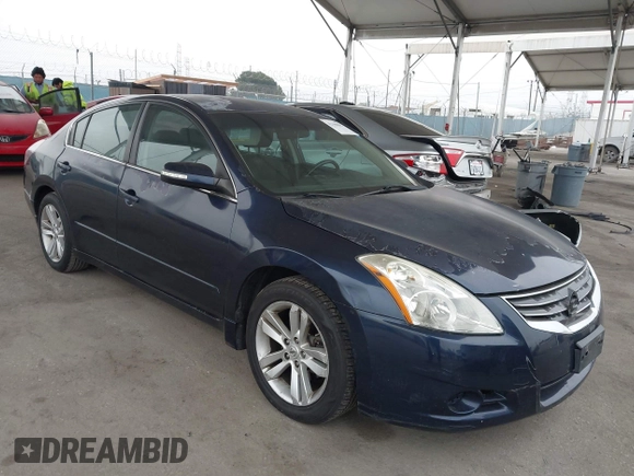 2012 Nissan Altima 3.5 SR with VIN 1N4BL2AP7CC148890, listed as a IAAI auction lot 42100882 with 127,503 mi miles. Bid and sale history available at carsss.com. Image 1.