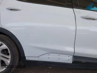 2023 Chevrolet Bolt EV 1LT z VIN 1G1FW6S0XP4112907, wystawiony jako IAAI lot #42250871 z przebiegiem 25 219 mil mil oraz . Historia ofert i sprzedaży dostępna na DreamBid. Obrazek 6.