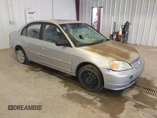 2001 Honda Civic EX with VIN 1HGES26701L018676, listed as a IAAI auction lot 41946066 with 193,718 mi miles. Bid and sale history available at carsss.com. Image 1.