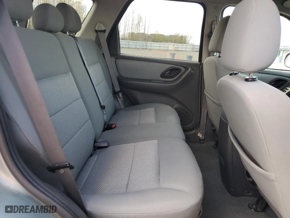 2005 Ford Escape XLT with VIN 1FMYU93195KD73674, listed as a Copart auction lot 51586545 with 142,572 mi miles and Clean Title. Bid and sale history available at carsss.com. Image 11.