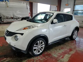 2013 Nissan Juke SV z VIN JN8AF5MV3DT224944, wystawiony jako Copart lot #56117225 z przebiegiem 129 761 mil mil oraz Szkoda całkowita • Salvage title. Historia ofert i sprzedaży dostępna na DreamBid. Obrazek 1.