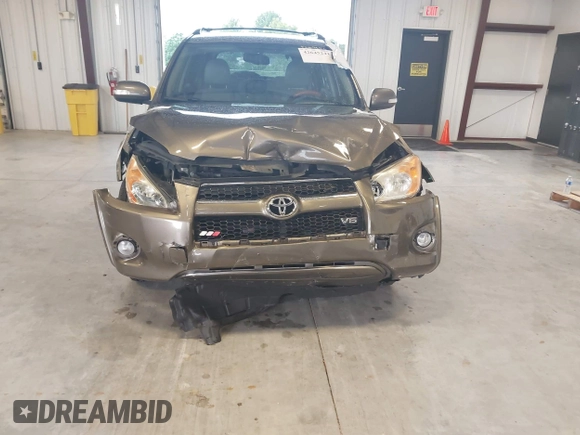 2010 Toyota RAV4 Limited z VIN 2T3DK4DV1AW034891, wystawiony jako IAAI lot #42645241 z przebiegiem 143 740 mil mil oraz . Historia ofert i sprzedaży dostępna na DreamBid. Obrazek 6.