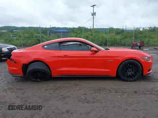 2015 Ford Mustang GT z VIN 1FA6P8CF2F5380934, wystawiony jako IAAI lot #42371355 z przebiegiem 26 680 mil mil oraz . Historia ofert i sprzedaży dostępna na DreamBid. Obrazek 13.
