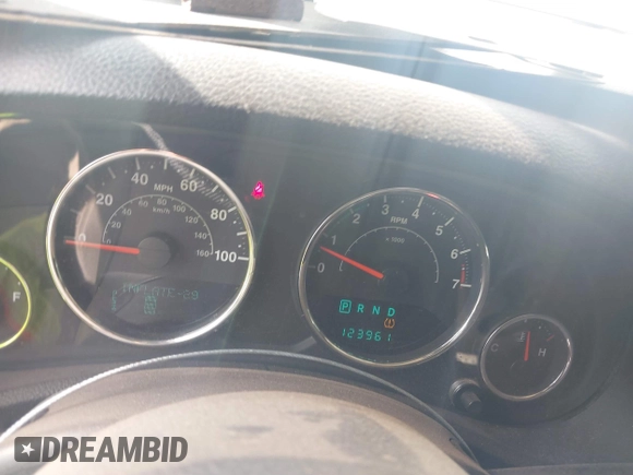 2014 Jeep Wrangler Unlimited Rubicon X with VIN 1C4HJWFG3EL274905, listed as a IAAI auction lot 41512631 with 123,961 mi miles and . Bid and sale history available at DreamBid. Image 7.