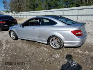 2013 Mercedes-Benz C 350 with VIN WDDGJ5HB9DG053765, listed as a Copart auction lot 80880434 with 93,323 mi miles and Salvage Title. Bid and sale history available at carsss.com. Image 2.