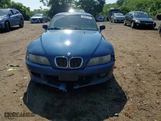 2000 BMW Z3 2.5L with VIN WBACH9341YLF88574, listed as a Copart auction lot 41901735 with 395,118 mi miles and Non Repairable. Bid and sale history available at carsss.com. Image 10.